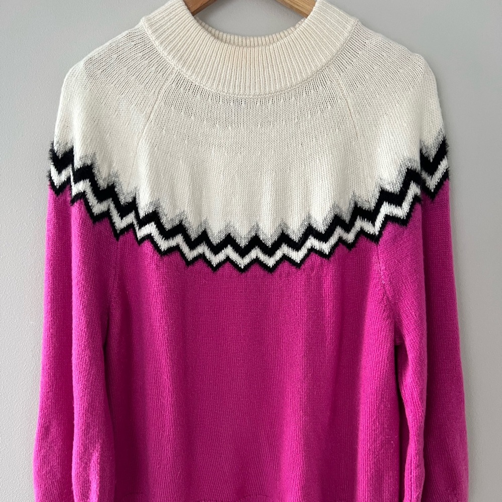 Ann Taylor Statement Sweater SZ L